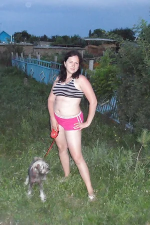 Russian MILF Seeks Sugar Daddy — photo 3