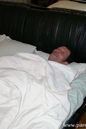 Student Fucked by Old Drunk for Cash — photo 1