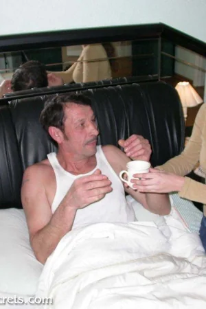 Student Fucked by Old Drunk for Cash — photo 6