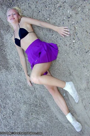 Cute Blonde Flashes Skirt — photo 21