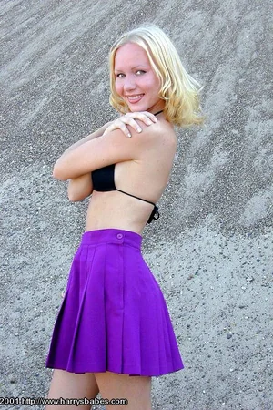 Cute Blonde Flashes Skirt — photo 4