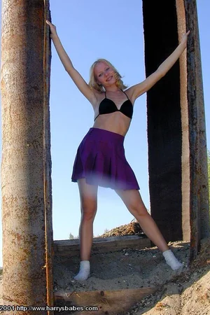 Cute Blonde Flashes Skirt — photo 64