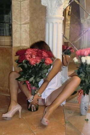 Hard to Believe She's a Slut — photo 76