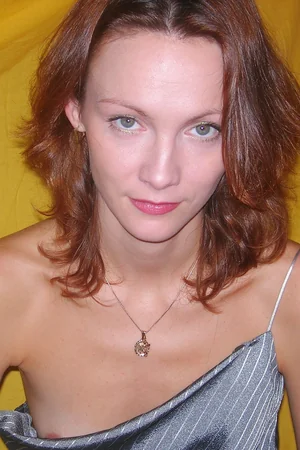 Naked Pregnant MILF — photo 15