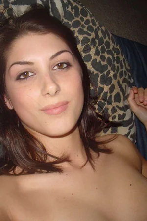 Pretty Brunette Blowjob Queen — photo 31