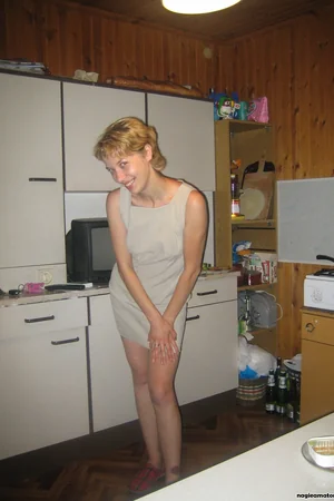 Husband Allows Wife Bisexual Fun — photo 27
