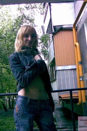Skinny Girlfriend Likes Bad Boys — photo 20