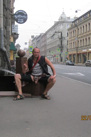 Slightly Horny Married Couple — photo 36