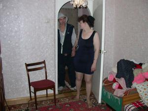 Пожилая россиянка учит сексу молодого гопника - фото #4