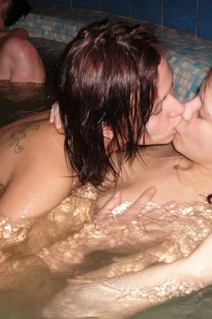 Swingers Relax in Sauna — photo 39
