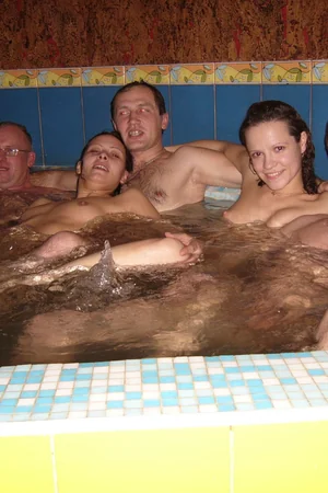 Swingers Relax in Sauna — photo 45