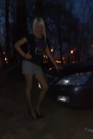 Elegant Blonde Erotica — photo 29
