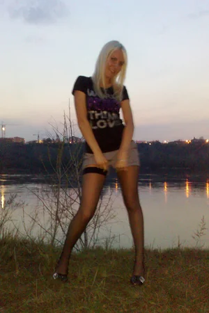 Elegant Blonde Erotica — photo 63
