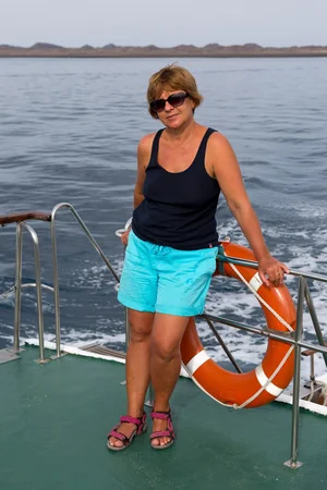 Russian MILF on Vacation — photo 15
