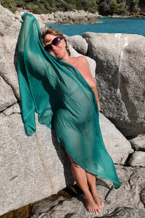 Russian MILF on Vacation — photo 32