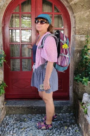 Russian MILF on Vacation — photo 34