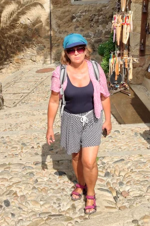 Russian MILF on Vacation — photo 35