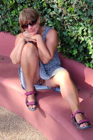 Russian MILF on Vacation — photo 38