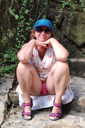 Russian MILF on Vacation — photo 52