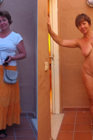 Russian MILF on Vacation — photo 63