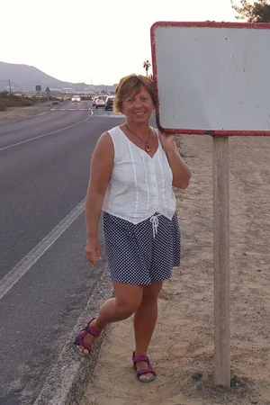 Russian MILF on Vacation — photo 96
