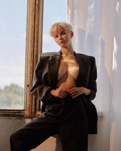 Julia Logacheva шикарная модель блондинка - фото #22