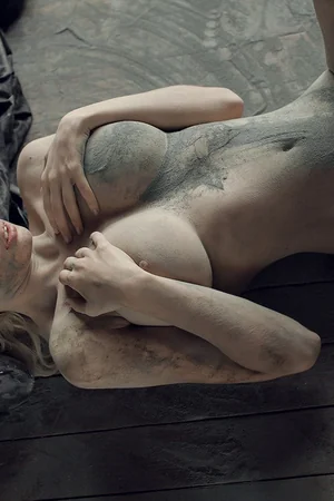 Gorgeous Blonde Model Julia Logacheva — photo 46