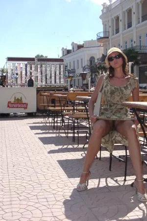 Slender Ulyana Gets Naked in Public — photo 8