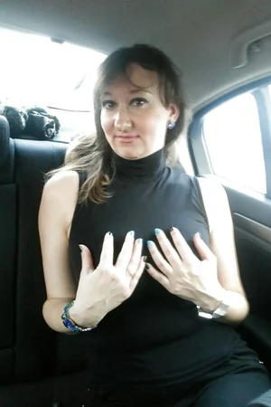 Tatyana Easily Sleeps With Two Men — photo 8