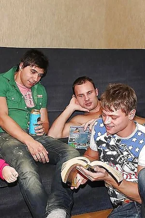 Kazakh Students Fucked in Moscow — photo 24