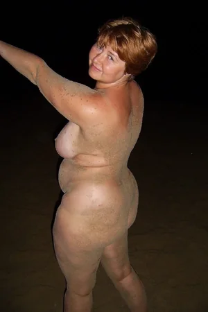 Russian Milf Undressed — photo 11