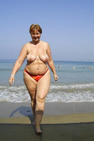 Russian Milf Undressed — photo 23