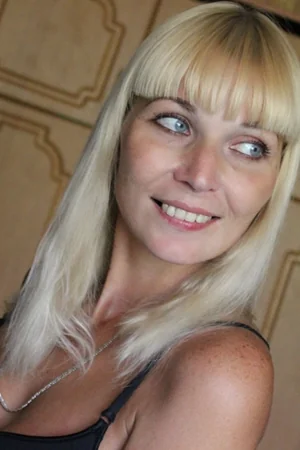 Thin Married Blonde's Weekend — photo 25