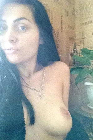Lonely Brunette Seeks True Love — photo 7