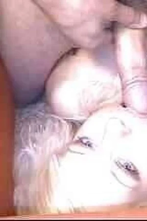 Naughty Fun with Blonde and Her Lover — photo 2