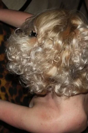 Blonde and Husband Seek Couple for Hookups — photo 4