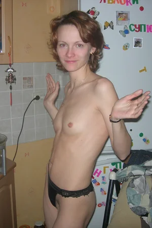 Naked Ballerina Posing at Home — photo 16