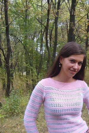 Young Pretty Sexwife — photo 35